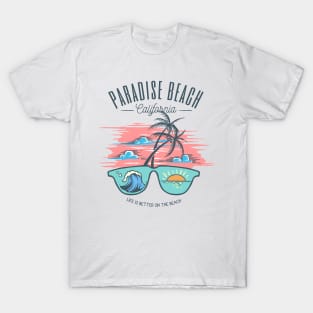 Paradise Beach California Surfing Sun Outdoors Beach Live Vibe T-Shirt